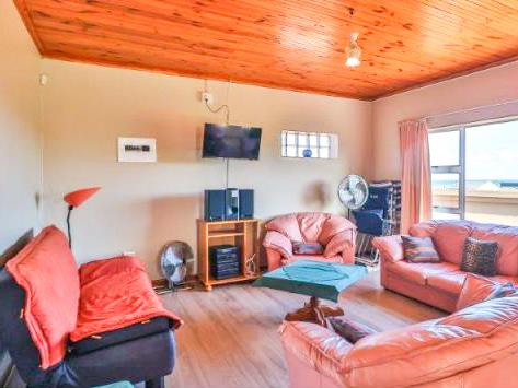 4 Bedroom Property for Sale in Stilbaai Wes Western Cape